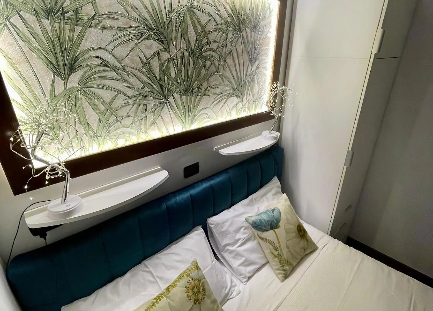 Apartment Re Ferdinando Suite Mergellina Naples